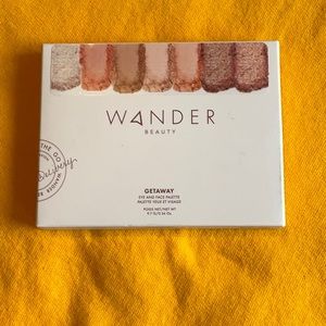 WANDER BEAUTY SunKissed Getaway Eye and Face Palette 9.7g/0.34oz, NISB